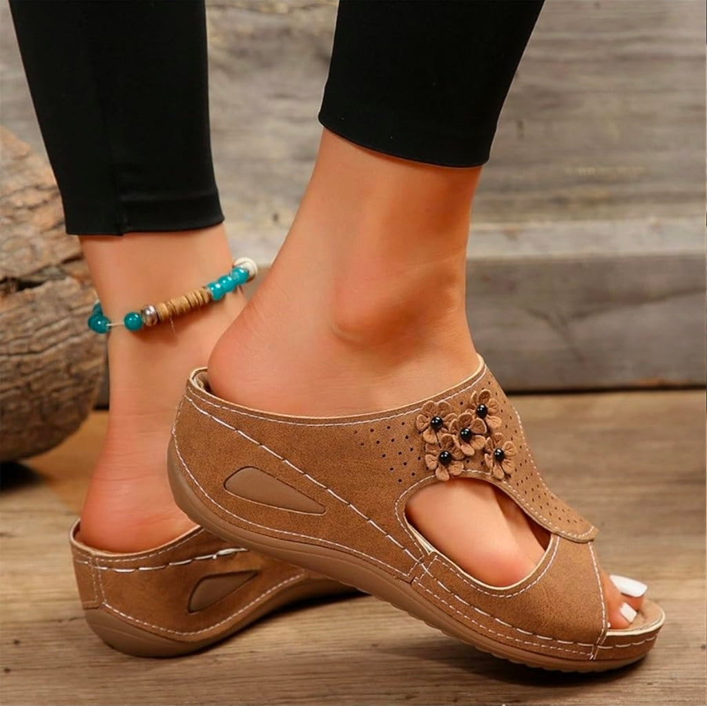 Obosoyo Women Wedge Sandals Arch Support Wide Platform Slip On Beach Sandals Floral Dressy Summer Casual Shoes size 9